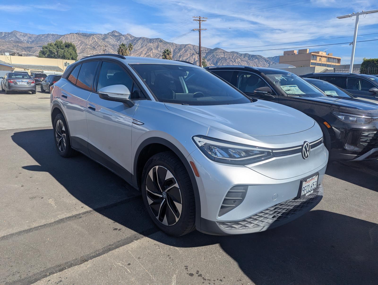 2022 Volkswagen ID.4 PRO's photo