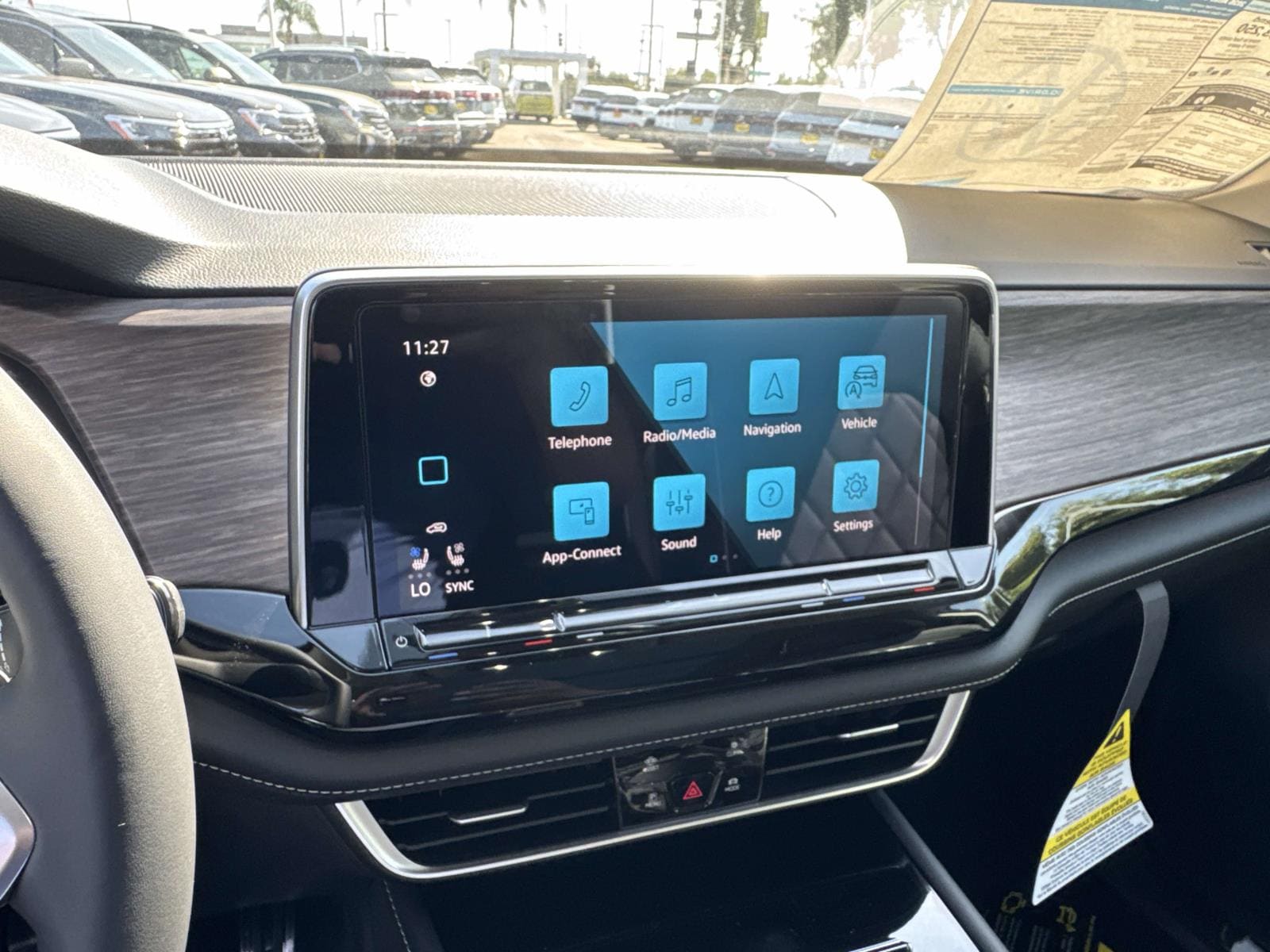 2026 Volkswagen Atlas SE w/Tech - Photo 20