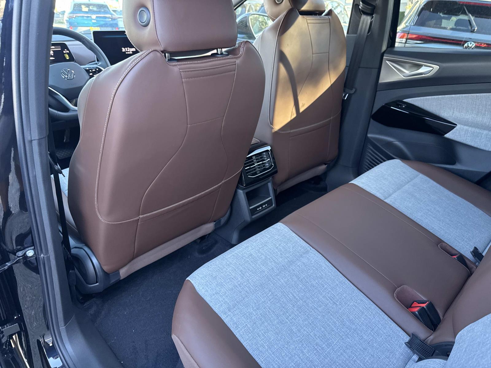 2026 Volkswagen ID.4 PRO - Photo 10