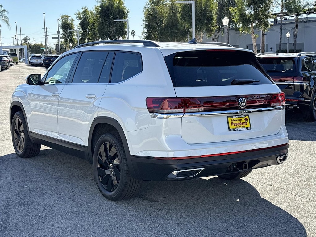 New 2026 Volkswagen Atlas 2.0T SE w/Technology Sport Utility