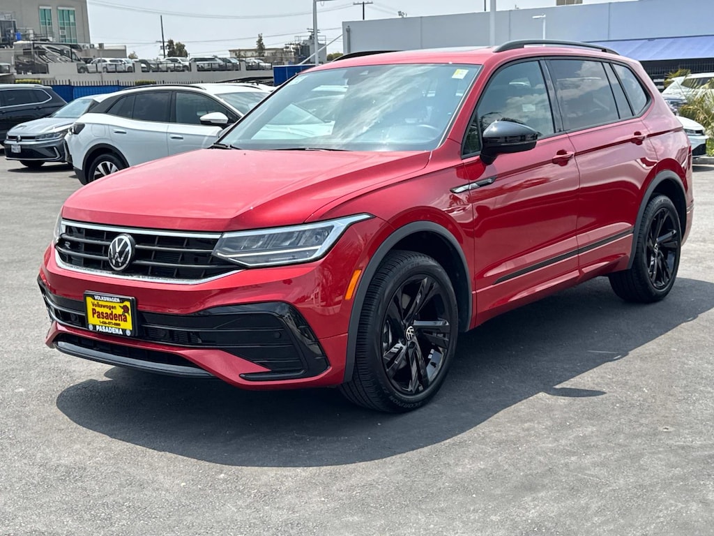 Certified 2024 Volkswagen Tiguan 2.0T SE R-Line Black Sport Utility