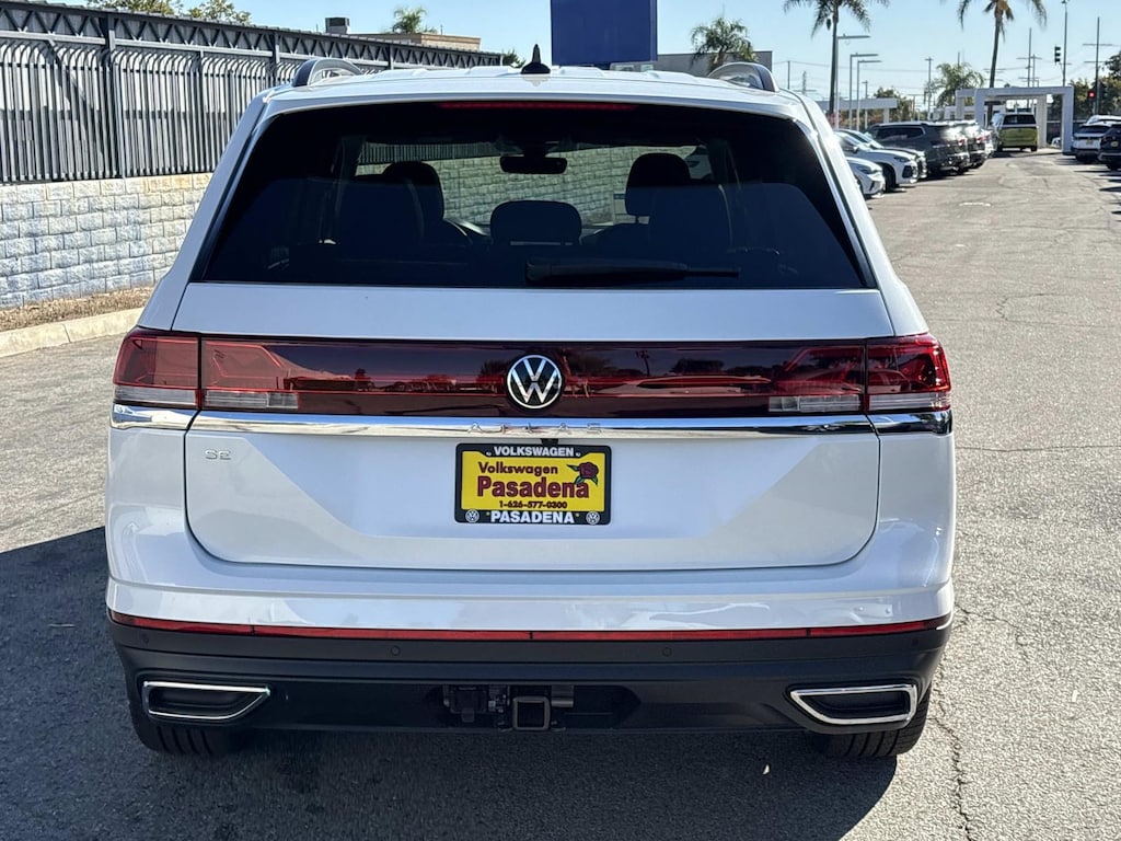 New 2026 Volkswagen Atlas 2.0T SE w/Technology Sport Utility