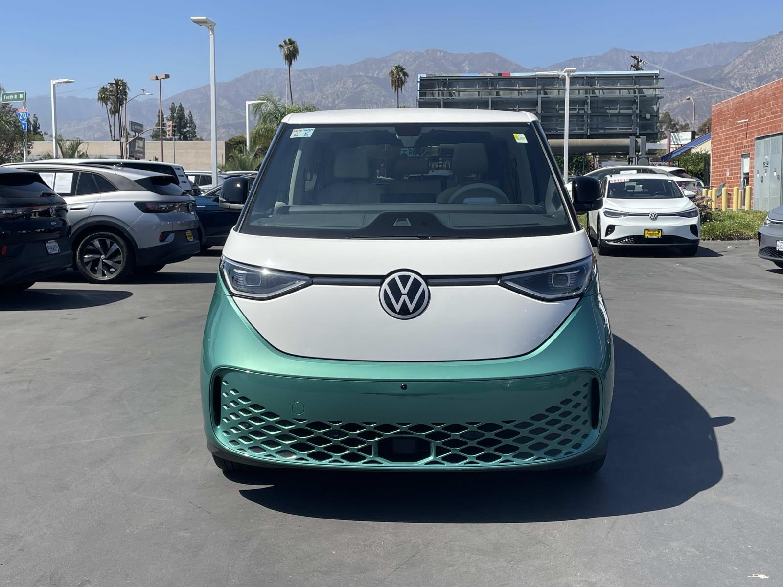 Used 2025 Volkswagen ID. Buzz 1st Edition with VIN WVG5WVEB3SH047681 for sale in Pasadena, CA