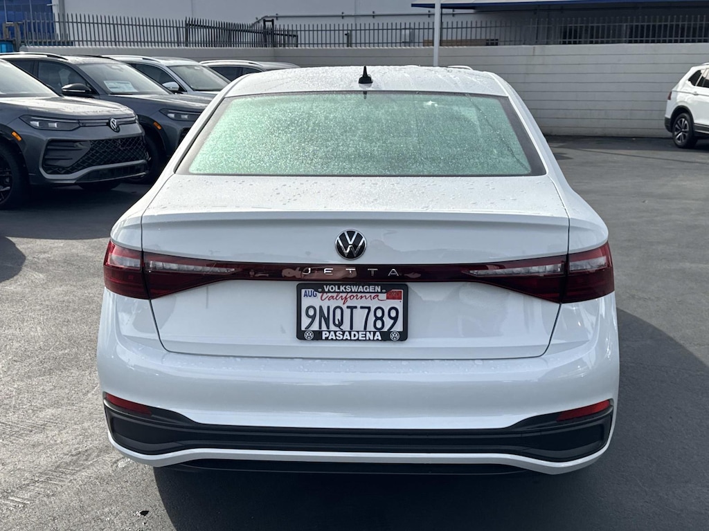 Certified 2025 Volkswagen Jetta 1.5T S Car