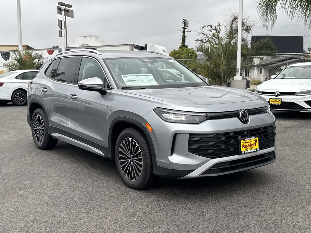 New 2026 Volkswagen Tiguan 2.0T S FWD Sport Utility