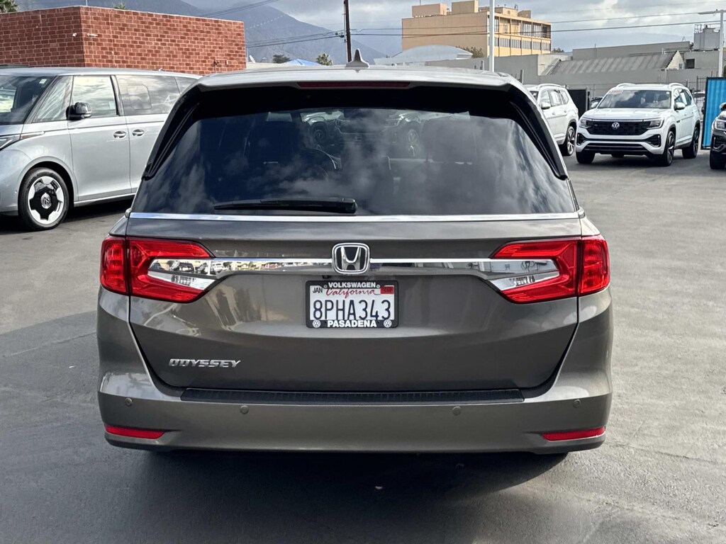 Used 2020 Honda Odyssey Elite Auto Mini-van, Passenger
