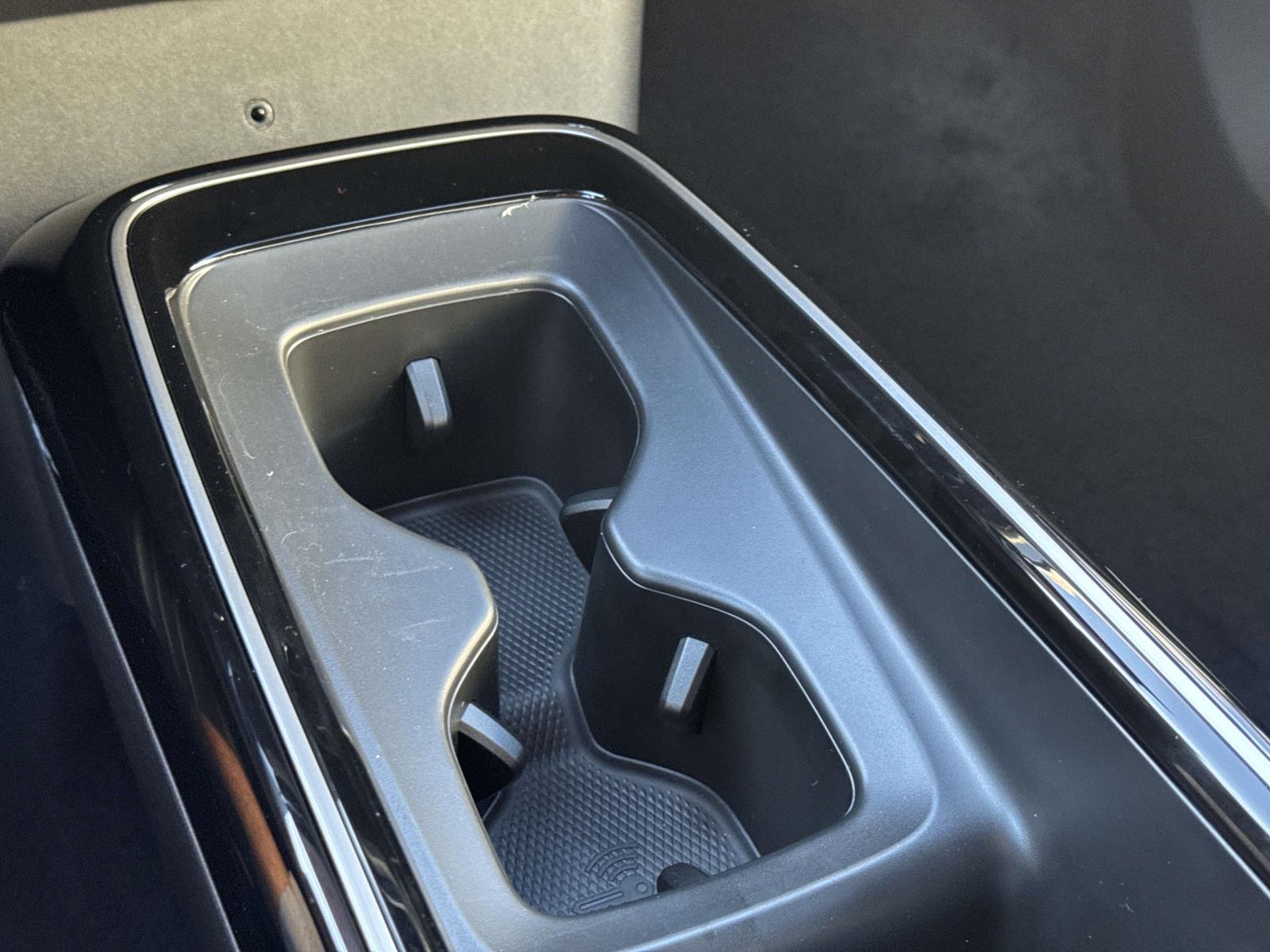 2026 Volkswagen ID.4 PRO - Photo 26