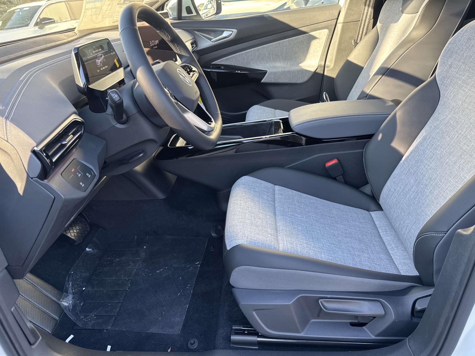 2026 Volkswagen ID.4 PRO - Photo 15