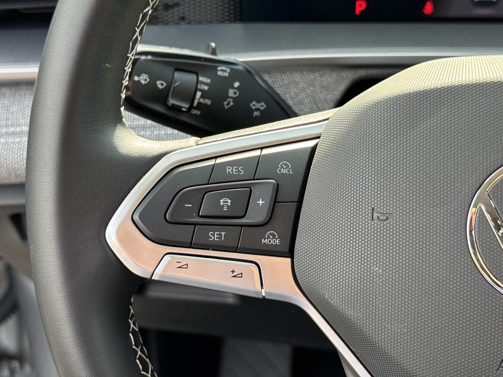 2025 Volkswagen Tiguan S - Photo 17