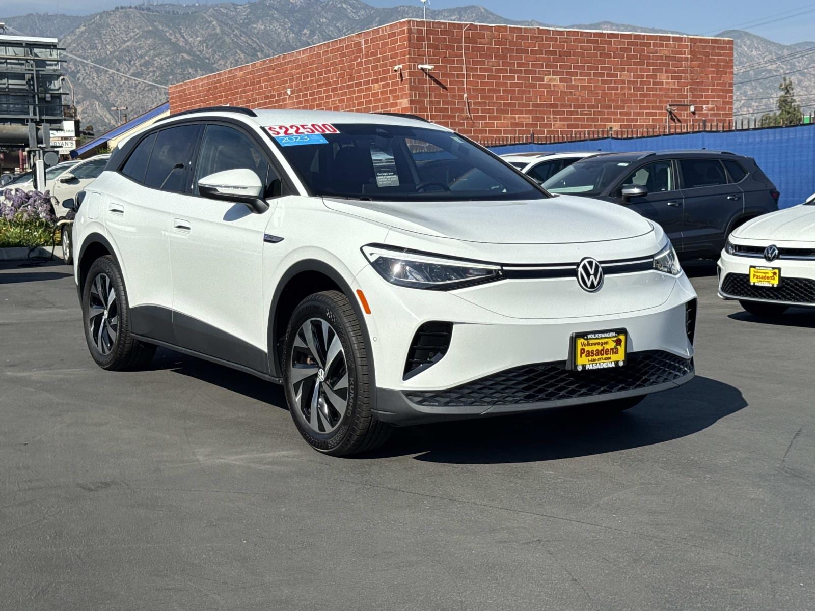 2023 Volkswagen ID.4 PRO