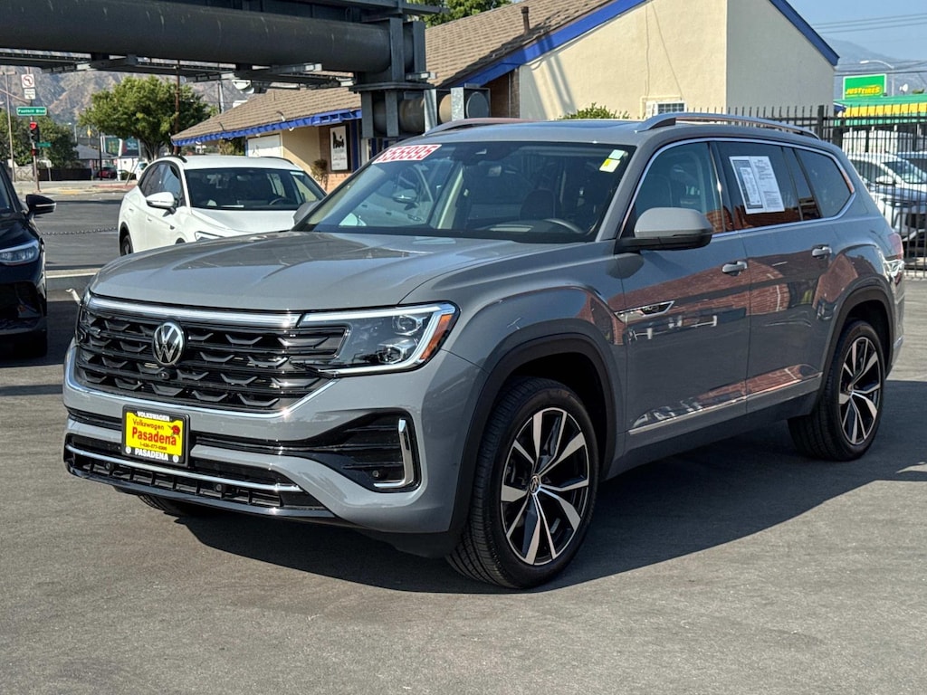 Certified 2025 Volkswagen Atlas 2.0T SEL Premium R-Line Sport Utility