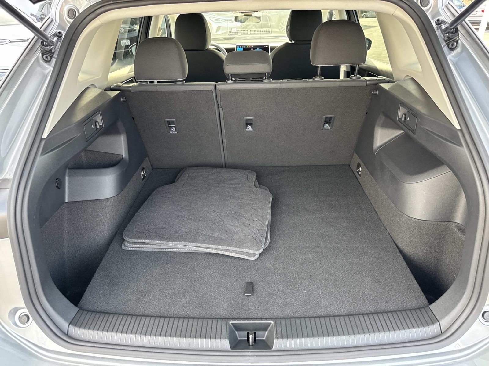 2025 Volkswagen Tiguan S - Photo 6
