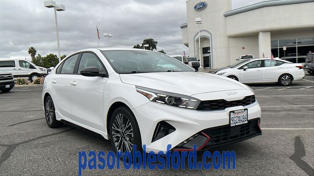 2023 Kia Forte GT-Line AT's photo