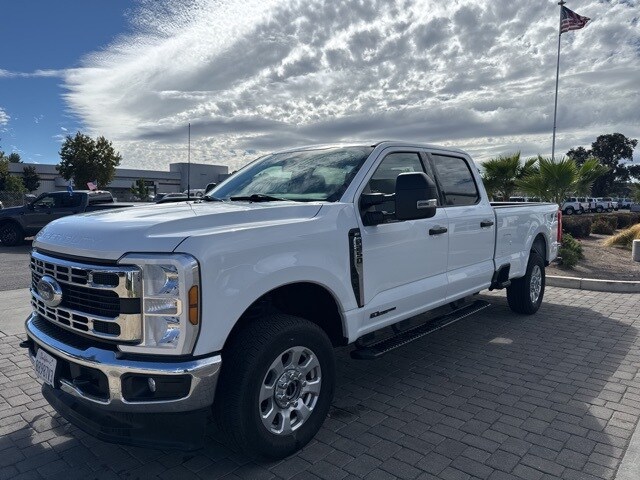 2024 Ford F-250 photo 2