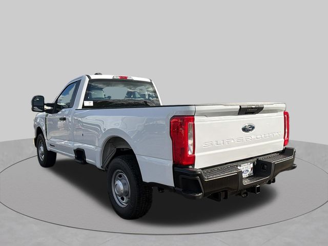 2026 Ford F-350 Super Duty XL - Photo 5