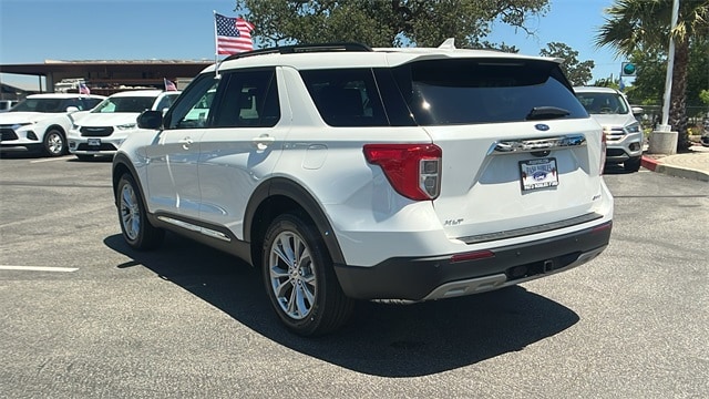 2024 Ford Explorer XLT