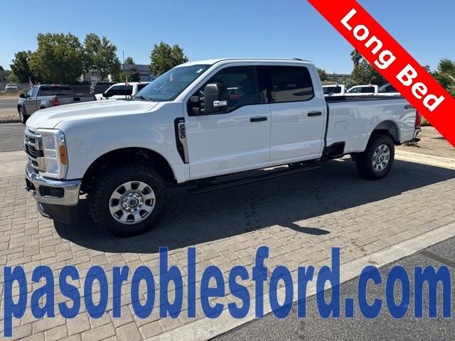 2023 Ford F-250 photo 2