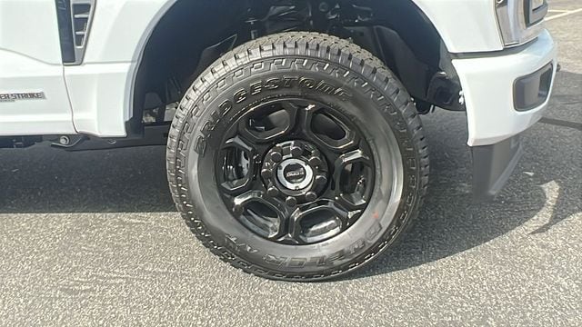 2026 Ford F-250 Super Duty XL - Photo 10