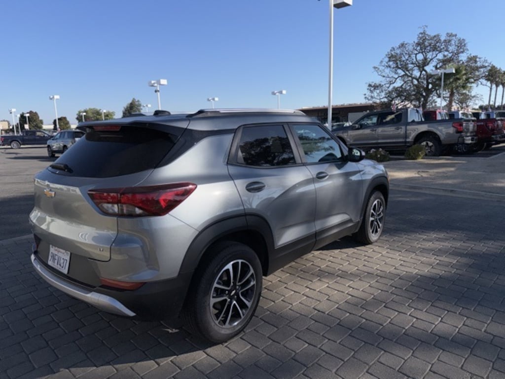 Used 2025 Chevrolet Trailblazer LT SUV