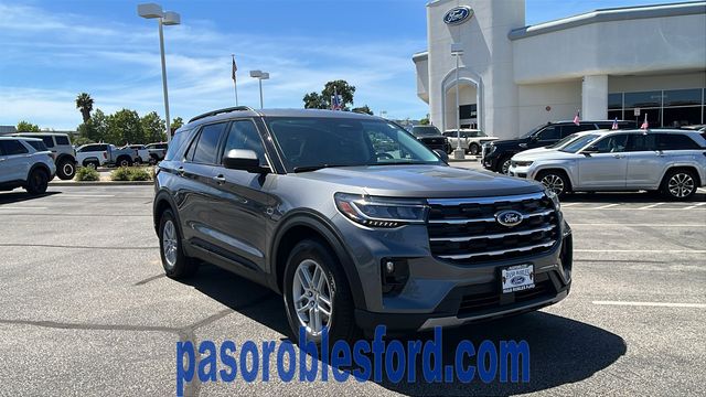 2026 Ford Explorer's photo