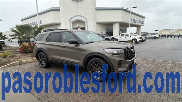 2026 Ford Explorer ST's photo