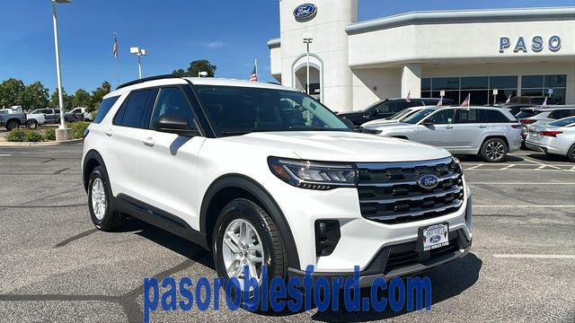 2026 Ford Explorer's photo