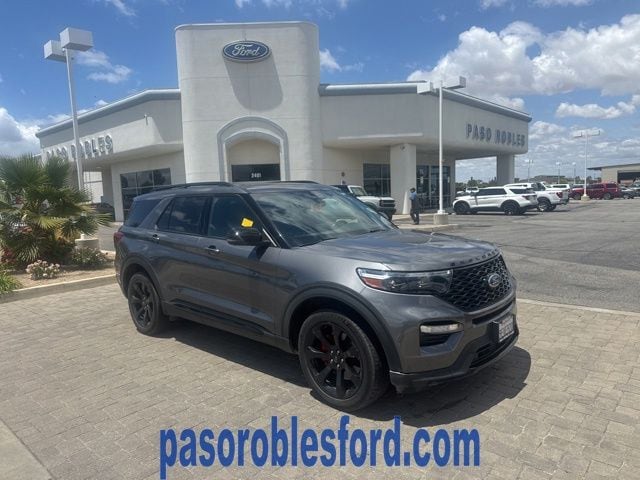 2023 Ford Explorer ST 4WD's photo