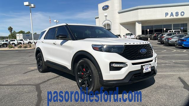 2022 Ford Explorer ST 4WD's photo