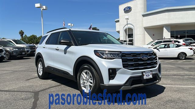 2026 Ford Explorer's photo