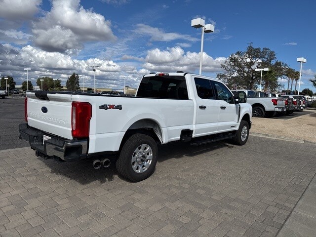 2024 Ford F-250 photo 4