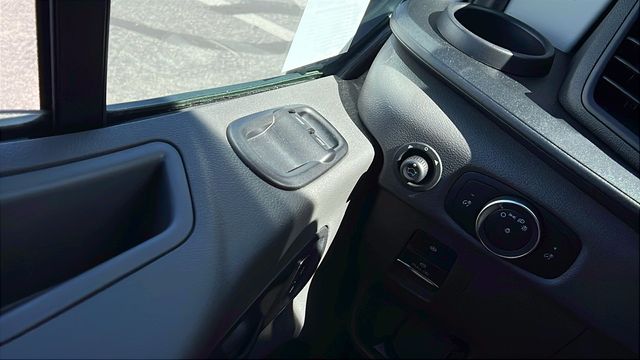 2025 Ford Transit Van Base - Photo 28