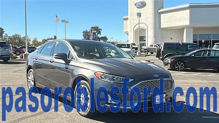 2020 Ford Fusion Energi Titanium Sedan