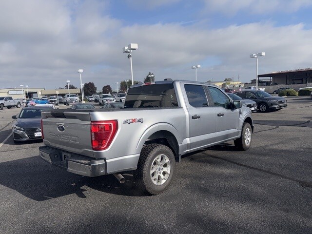 2023 Ford F-150 XLT photo 2