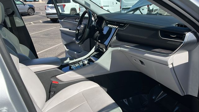 2022 Jeep Grand Cherokee Overland 4xe - Photo 13