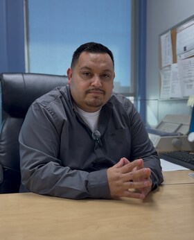 Staff member Fernando "The Guch" Maya from d1aff8cc11f5