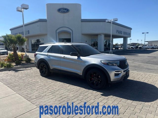 2021 Ford Explorer ST 4WD's photo