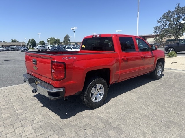 Used 2017 Chevrolet Silverado 1500 LT with VIN 3GCUKREC2HG432275 for sale in Paso Robles, CA
