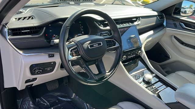 2022 Jeep Grand Cherokee Overland 4xe - Photo 17