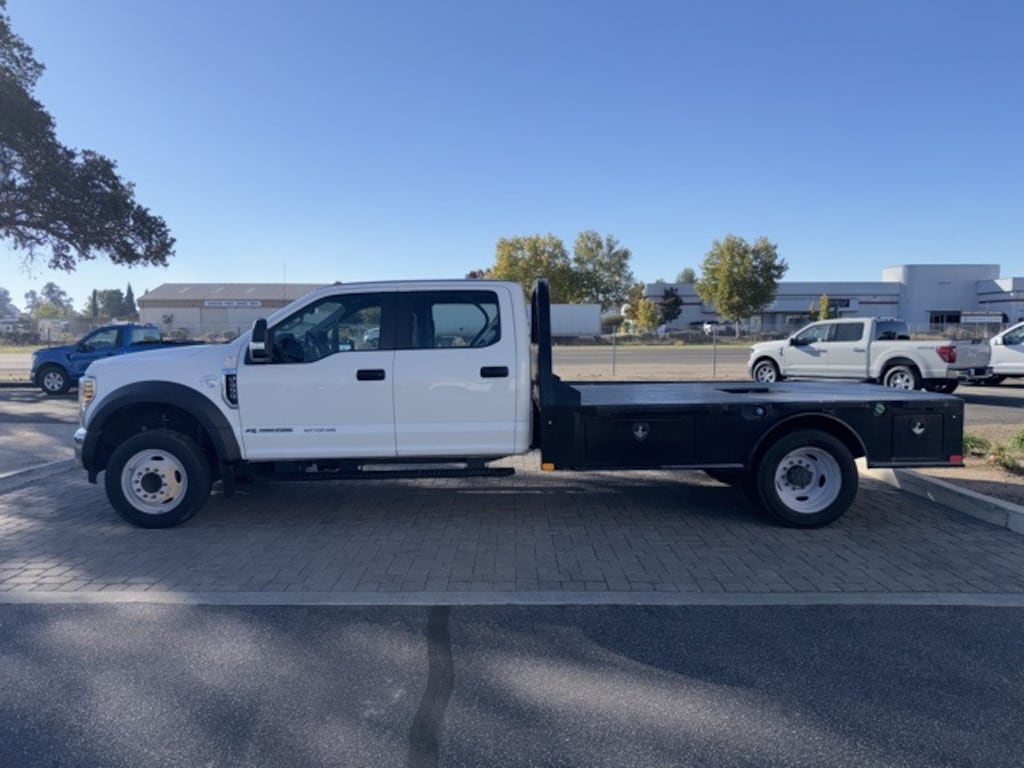 Used 2019 Ford F-550SD XL Chassis