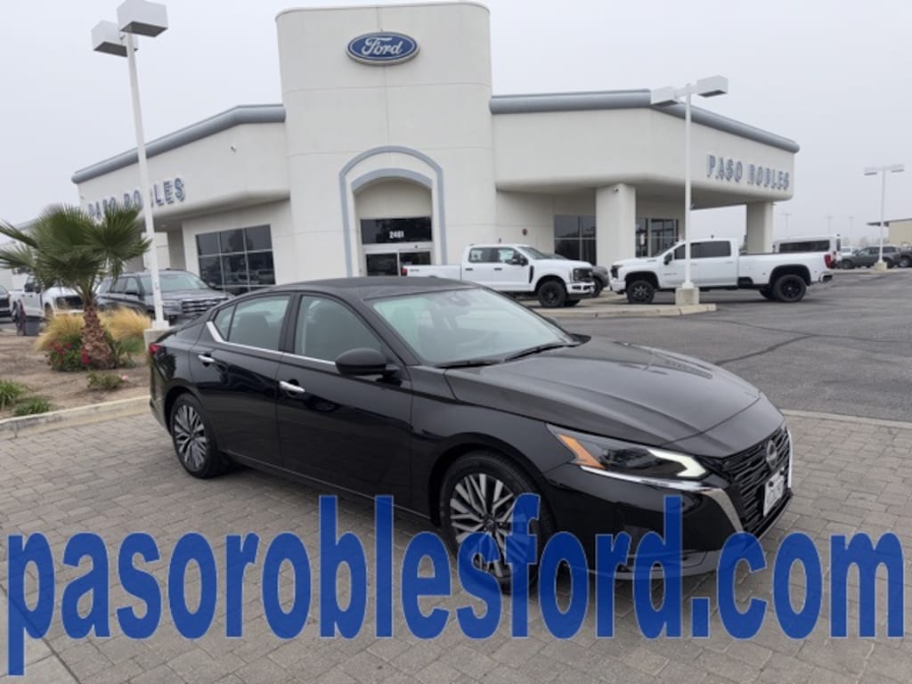 Used 2025 Nissan Altima 2.5 SV Sedan