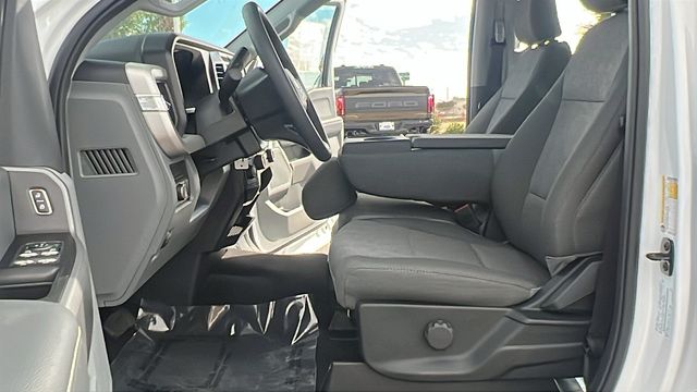 2026 Ford F-250 Super Duty XL - Photo 17