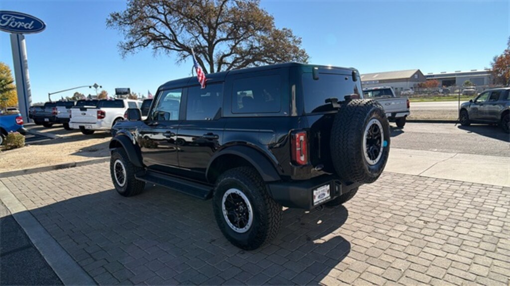 New 2025 Ford Bronco Outer Banks SUV