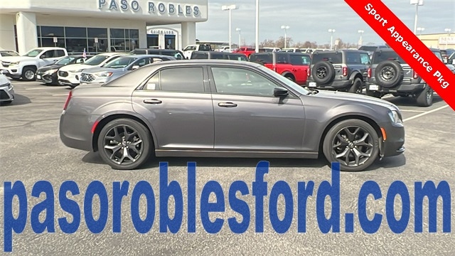 Used 2020 Chrysler 300 Touring with VIN 2C3CCAAG3LH175644 for sale in Paso Robles, CA