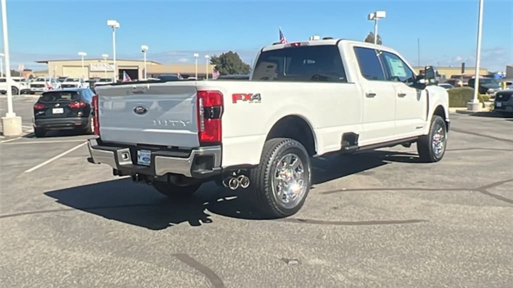 New 2026 Ford F-350SD Lariat Truck