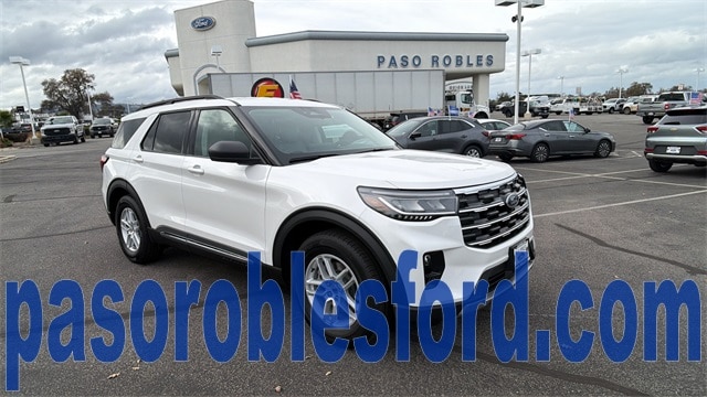 2025 Ford Explorer Active's photo