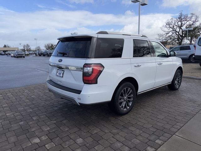 2021 Ford Expedition Limited photo 2
