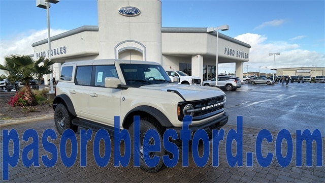 2025 Ford Bronco 4-Door Outer Banks's photo