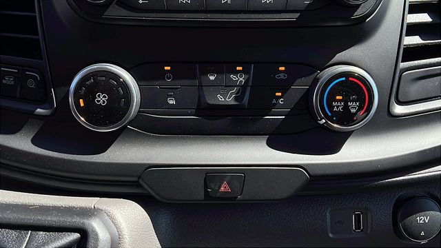 2025 Ford Transit Van Base - Photo 23