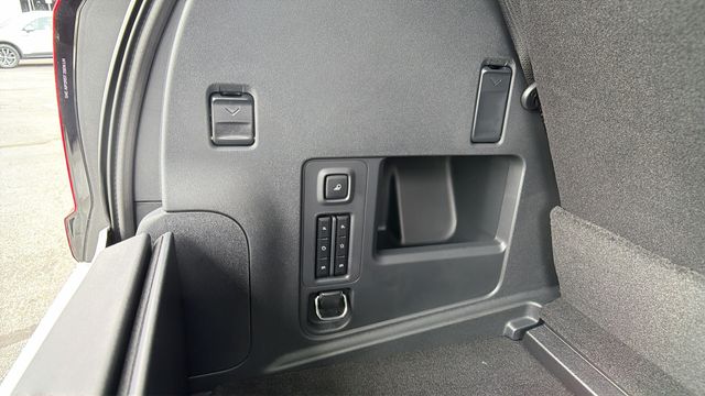 2025 Ford Expedition Active - Photo 13