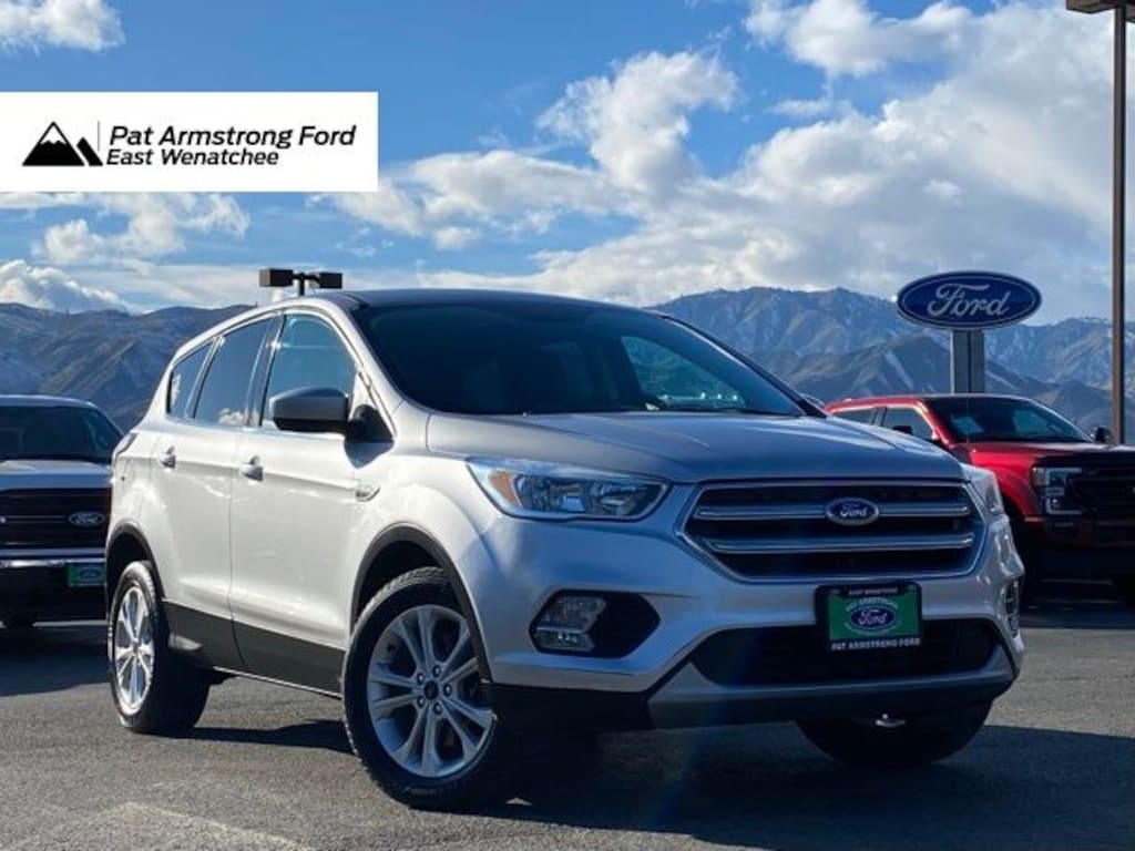 Used 2017 Ford Escape SE SUV